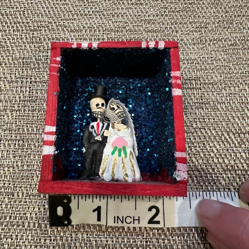 Day of the Dead Bride & Groom Tiny Box Dia De Los Muertos - Picture 4 of 5